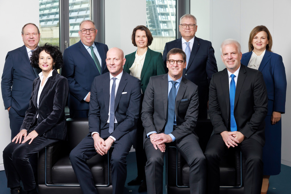 Ulrich Hilbert, Ute Heilig, Sascha Winkel, Wolfgang Heßler, Eva Wunsch-Weber, Ralf Pakosch, Claus Jäger, Steven Müller, Angelika Stallhofer (v.l.n.r.)